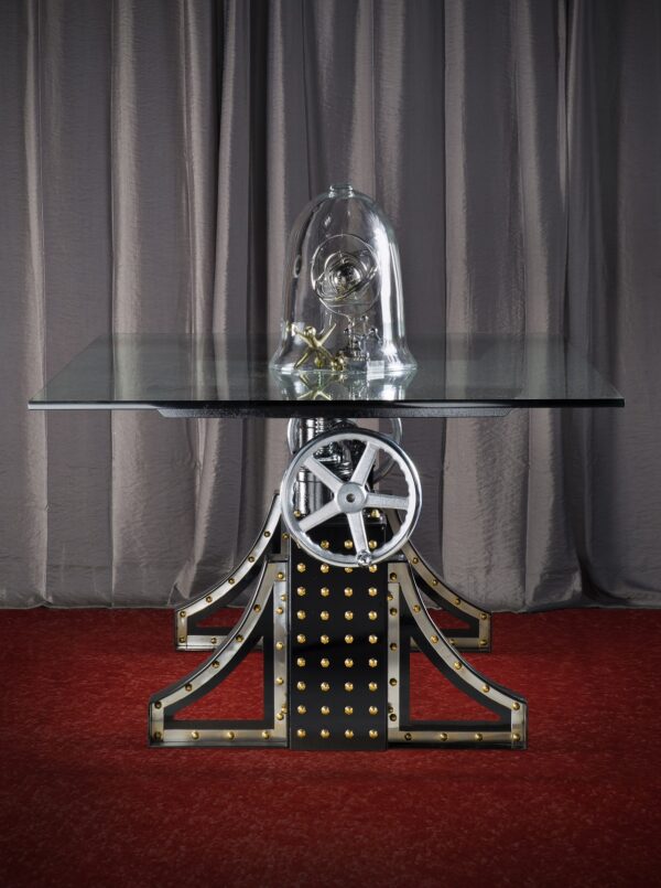Artisan Dining IndustriaLux Bronx Table