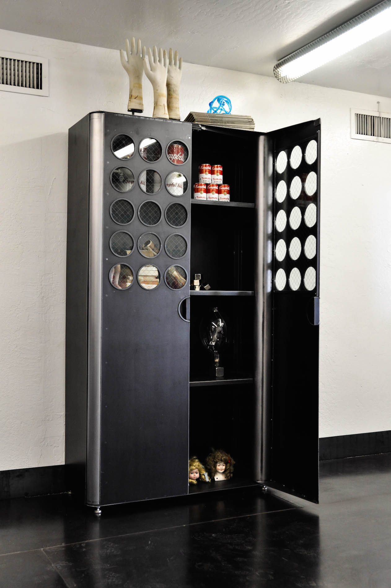 Curieux Cabinet - Image 3