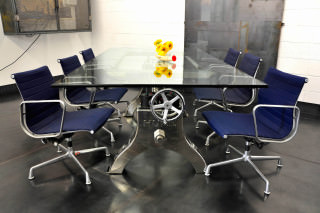 Hure Chrome Staged F2