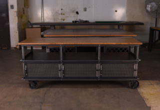 3 Door Ellis 1900 (1 of 3)