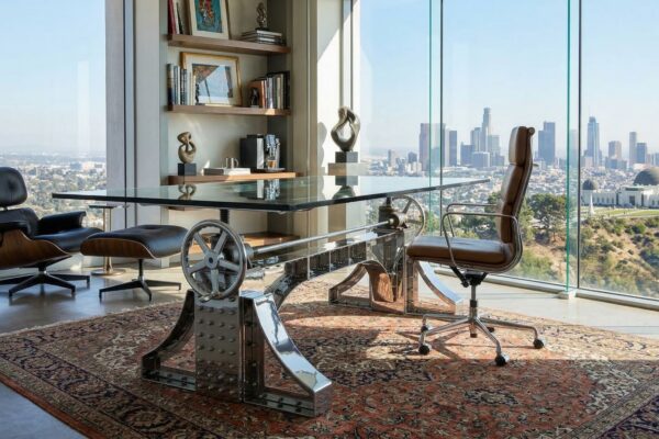 Artisan Dining Polished Stainless Steel Bronx Crank Table: Luminous Brutalism