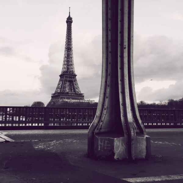 Pont de Bir-Hakeim bridge column detail with Eiffel Tower — inspiration for the French Column Table base